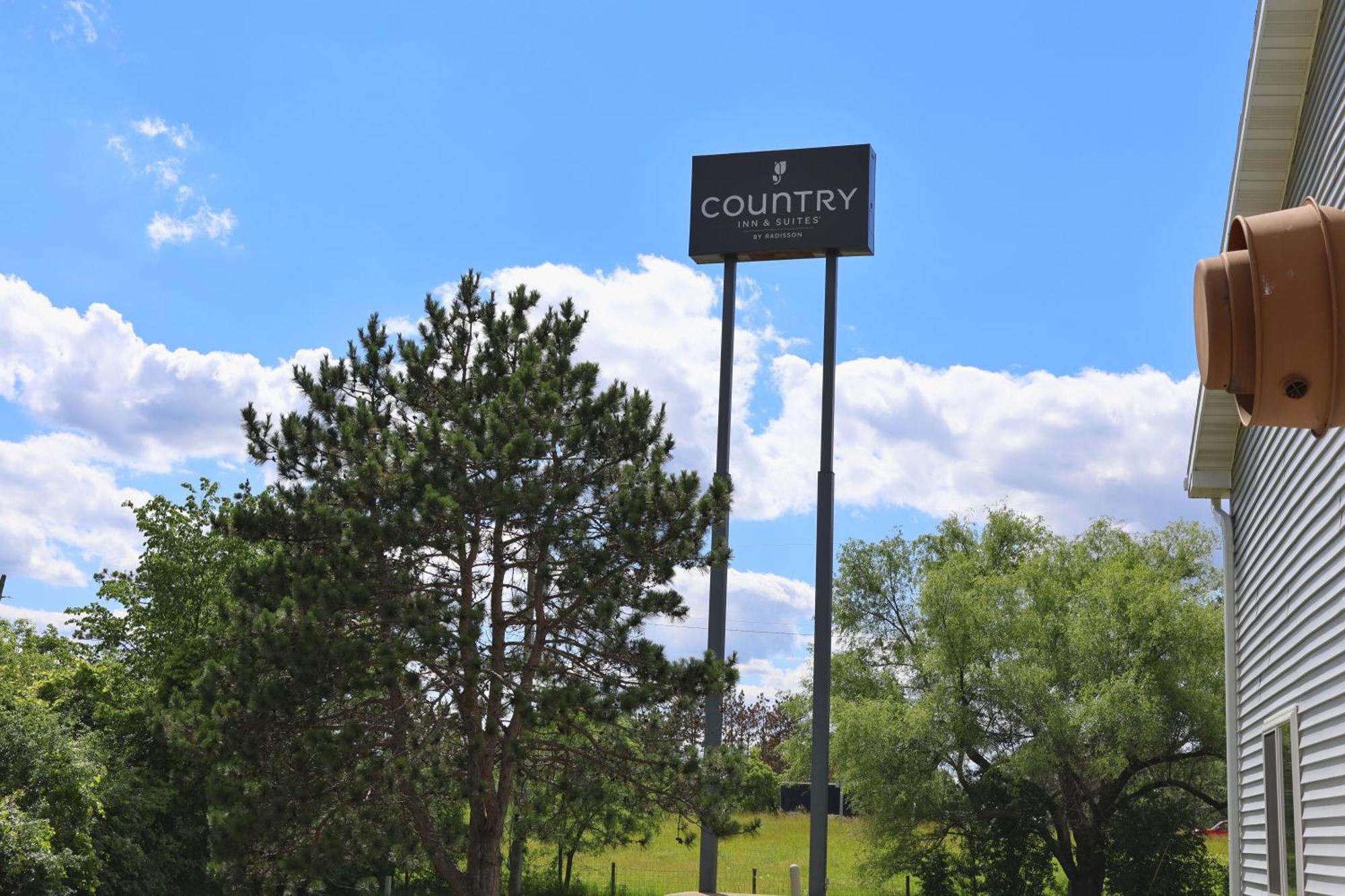 Country Inn & Suites By Radisson, Sparta, Wi Exterior foto